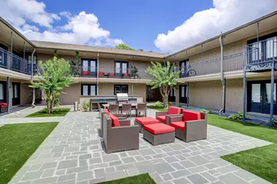 1410 Hyde Park Boulevard #105, Houston, TX 77006 - Photo 25