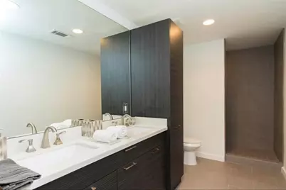 1410 Hyde Park Boulevard #105, Houston, TX 77006 - Photo 21