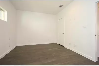 1410 Hyde Park Boulevard #105, Houston, TX 77006 - Photo 13