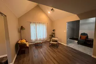 6015 McKnight St, Houston, TX 77035 - Photo 7