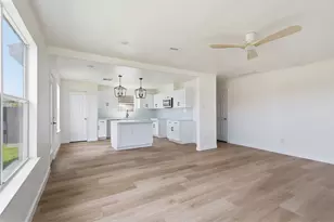 915 Redcrest Springs Ct, Houston, TX 77073 - Photo 3