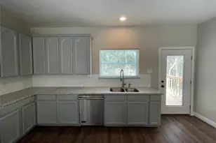 95 Hickory St, Shepherd, TX 77371 - Photo 13