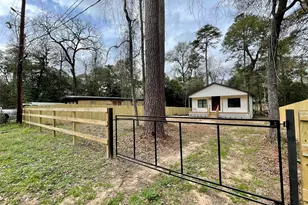 95 Hickory St, Shepherd, TX 77371 - Photo 23