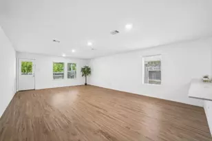 4603 Summer Teton Trl, Baytown, TX 77521 - Photo 9