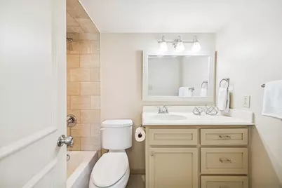 14703 Barryknoll Lane #25, Houston, TX 77079 - Photo 11