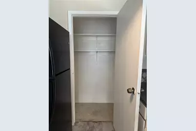 10056 Sharpton Drive, Houston, TX 77038 - Photo 15