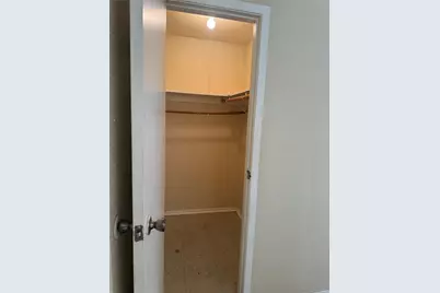 10056 Sharpton Drive, Houston, TX 77038 - Photo 29