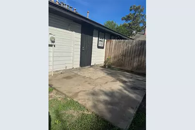 10056 Sharpton Drive, Houston, TX 77038 - Photo 37