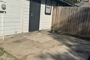 10056 Sharpton Dr, Houston, TX 77038 - Photo 37