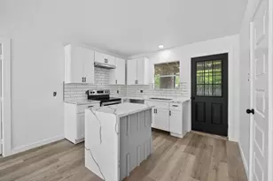 4933 Doolittle Blvd, Houston, TX 77033 - Photo 1
