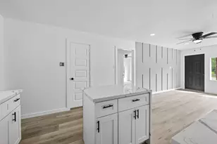 4933 Doolittle Blvd, Houston, TX 77033 - Photo 11
