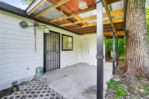 4933 Doolittle Blvd, Houston, TX 77033 - Photo 25
