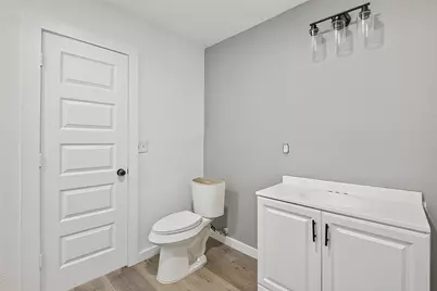 4933 Doolittle Boulevard, Houston, TX 77033 - Photo 15