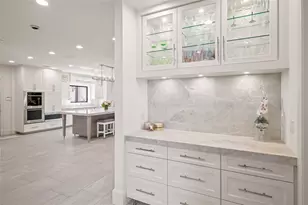 11518 Shadow Way, Houston, TX 77024 - Photo 15