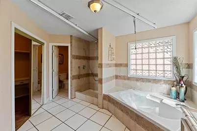 111 Commerce Lane, Highlands, TX 77562 - Photo 21