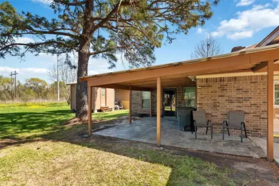 111 Commerce Lane, Highlands, TX 77562 - Photo 31