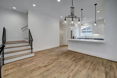 1535 W 24th Street #C, Houston, TX 77008 - Photo 7