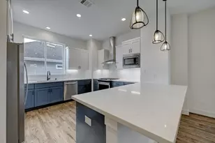 1535 W 24th St, Houston, TX 77008 - Photo 9