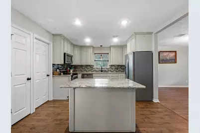 14319 Ella Lee Lane, Houston, TX 77077 - Photo 9