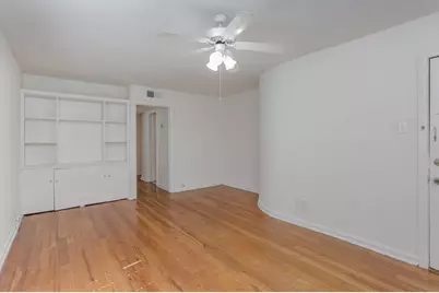 1828 W Main Street #4, Houston, TX 77098 - Photo 11