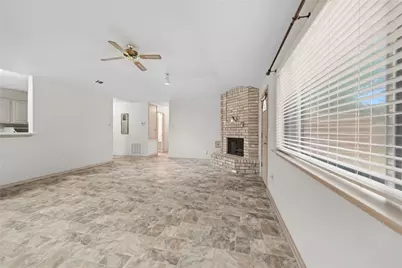 13122 Chipman Glen Drive, Houston, TX 77082 - Photo 3