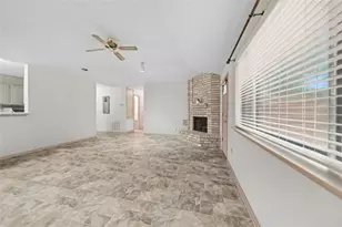 13122 Chipman Glen Dr, Houston, TX 77082 - Photo 3