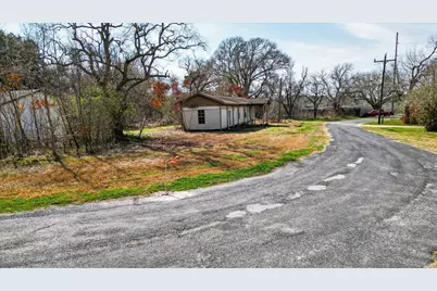 2024 9th Street, High Island, TX 77623 - Photo 11