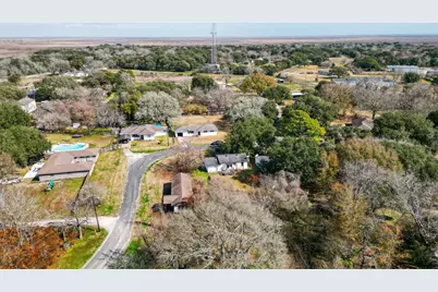 2024 9th Street, High Island, TX 77623 - Photo 9