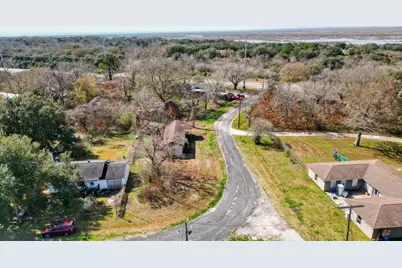 2024 9th Street, High Island, TX 77623 - Photo 3