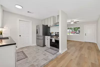 3808 Sherbrooke Road, Pasadena, TX 77503 - Photo 9