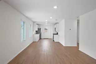 1440 Las Cuevas Dr, Conroe, TX 77301 - Photo 3