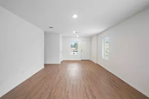 1440 Las Cuevas Dr, Conroe, TX 77301 - Photo 13