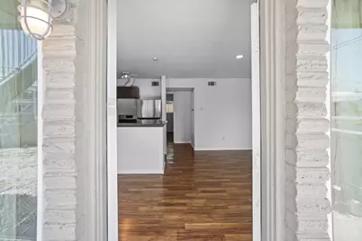 1408 Hughes Street #4, Houston, TX 77023 - Photo 3