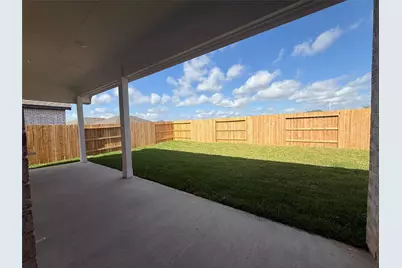2915 Palm Branch Drive, Texas City, TX 77568 - Photo 5