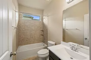 11719 Eagle Ridge Dr, Mont Belvieu, TX 77535 - Photo 15