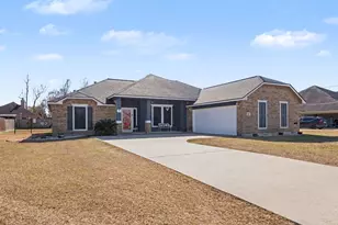 210 Milo St, Dayton, TX 77535 - Photo 3