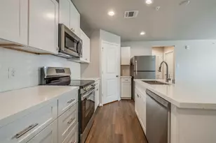221 Pk Pl Cir, Waller, TX 77484 - Photo 11