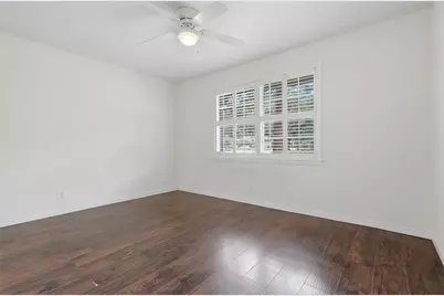 5206 Carew Street, Houston, TX 77096 - Photo 15