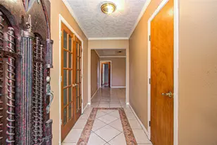 8428 Swiftwater Ln, Houston, TX 77075 - Photo 3