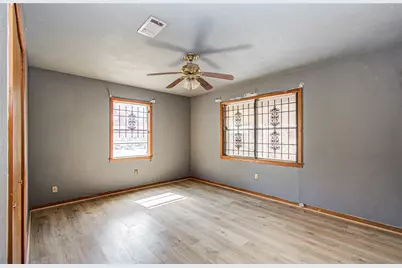 8428 Swiftwater Lane, Houston, TX 77075 - Photo 19