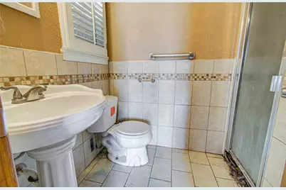 8428 Swiftwater Lane, Houston, TX 77075 - Photo 21