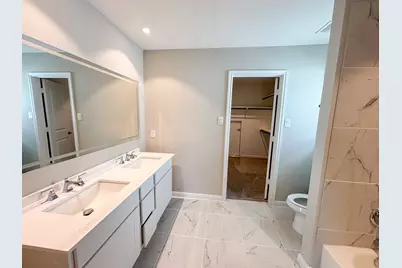 19310 Chickory Valley Drive, Rosharon, TX 77583 - Photo 31