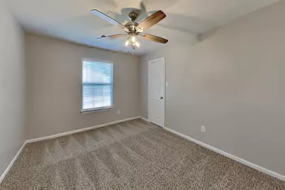 80 Laughing Brook Court, The Woodlands, TX 77380 - Photo 19