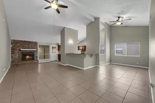 4930 Fitzwater Dr, Spring, TX 77373 - Photo 5