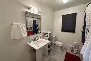 213 E Rhodes Ave, Lufkin, TX 75901 - Photo 11