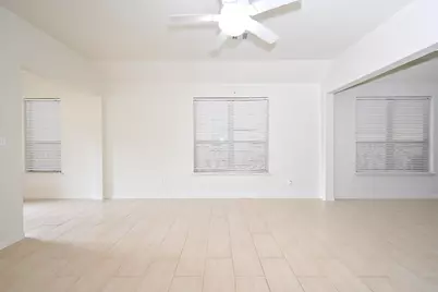 9415 Savannah Holly Drive, Houston, TX 77075 - Photo 11