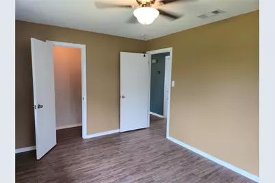 1169 E Kyle Road, Clute, TX 77531 - Photo 23
