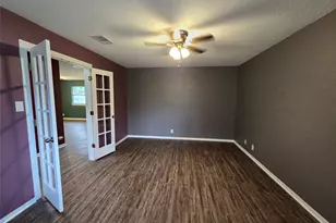 1169 E Kyle Rd, Clute, TX 77531 - Photo 9