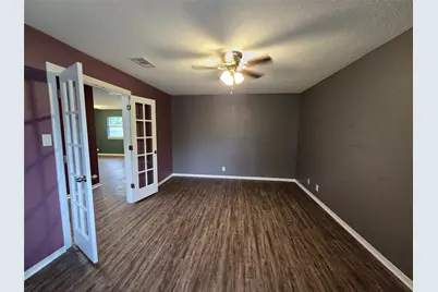 1169 E Kyle Road, Clute, TX 77531 - Photo 9