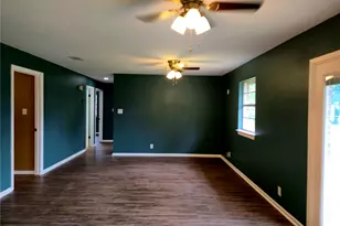 1169 E Kyle Rd, Clute, TX 77531 - Photo 15